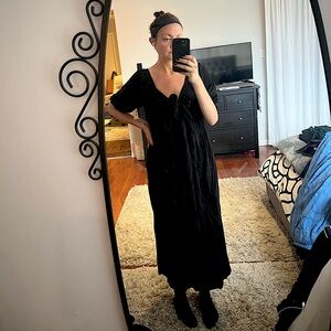 ELOQUII Beautiful cross top flowy dress. Great for weddings!